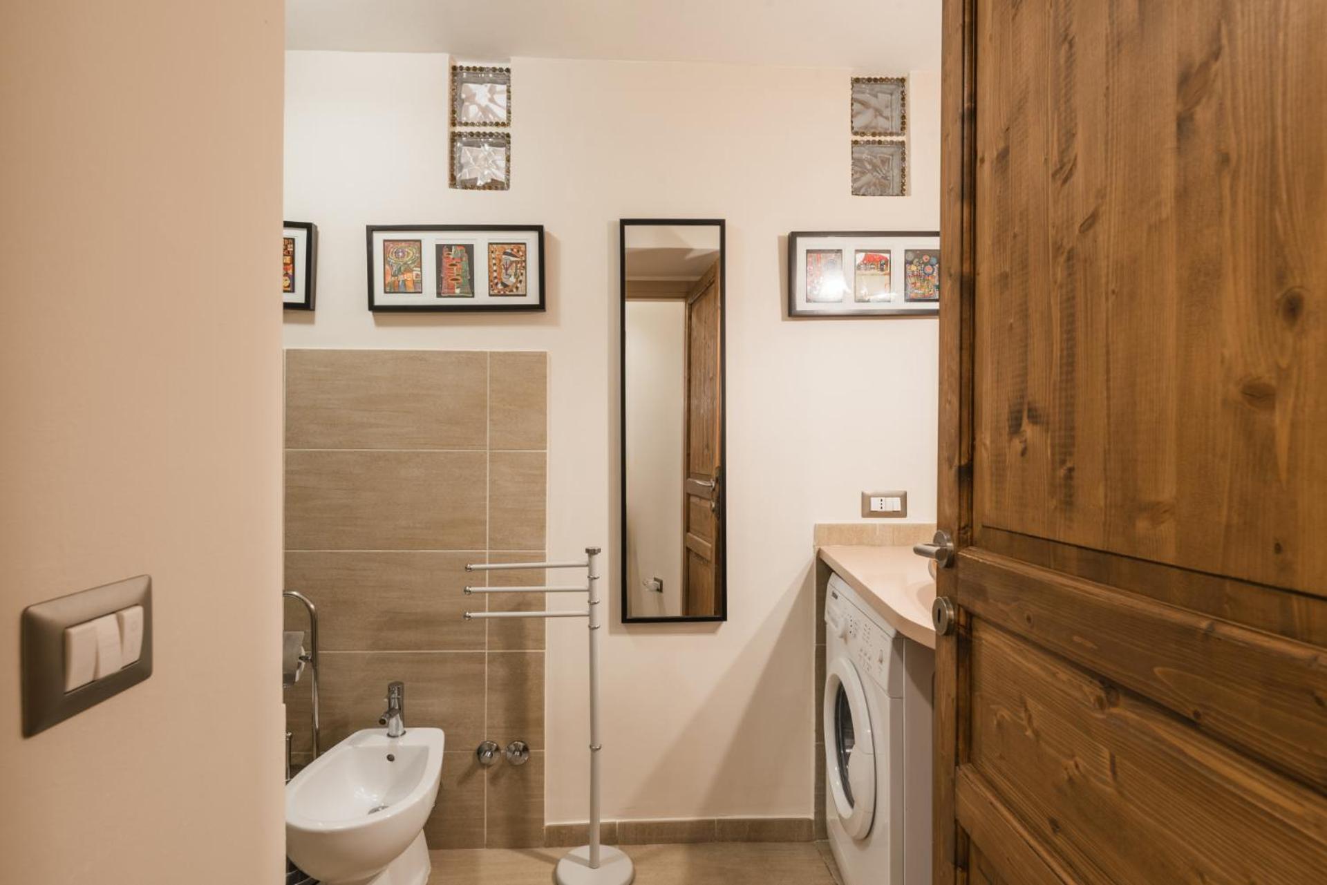 The Best Rent - Two-Bedroom Apartment Near Fori Imperiali Rome Exterior photo
